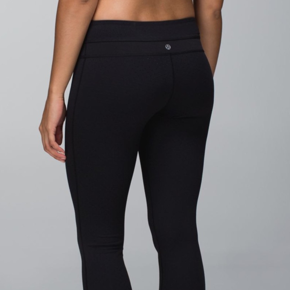 Lululemon Wunder Groove Pant
Shine Dot - Picture 2 of 7